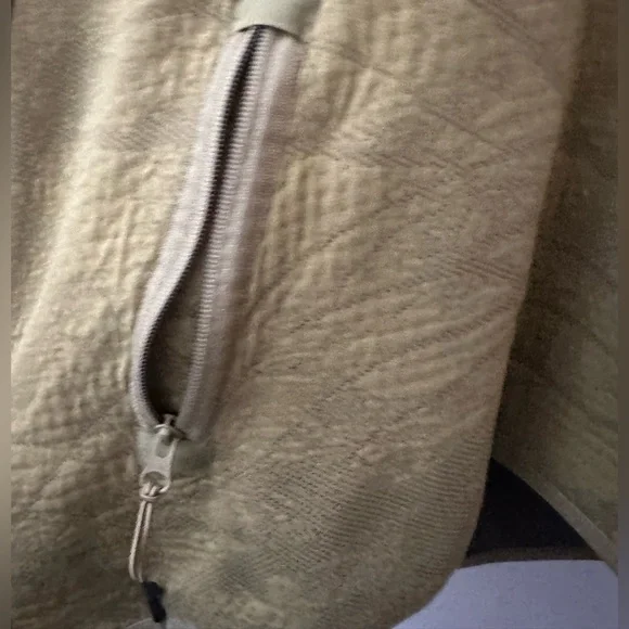 Nike THERMA-FIT ADV Tech Pack green Men's pullover Hoodie (DQ4286 378) Large - Picture 3 of 7